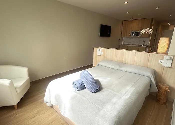 Apartamento Primavera Premium 2 *